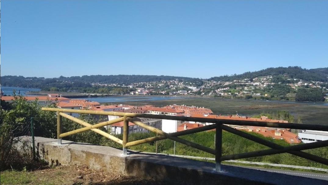 Hostal San Cristobal en Pontedeume Exterior foto