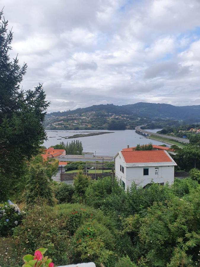 Hostal San Cristobal en Pontedeume Exterior foto